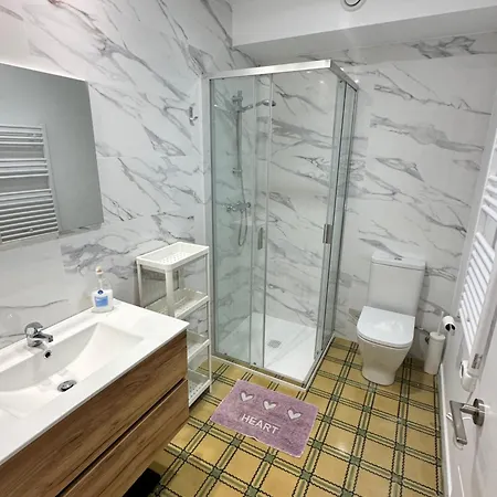Con Terraza 4 Pax Apartment